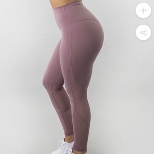 buffbunny spicy leggings in charisma